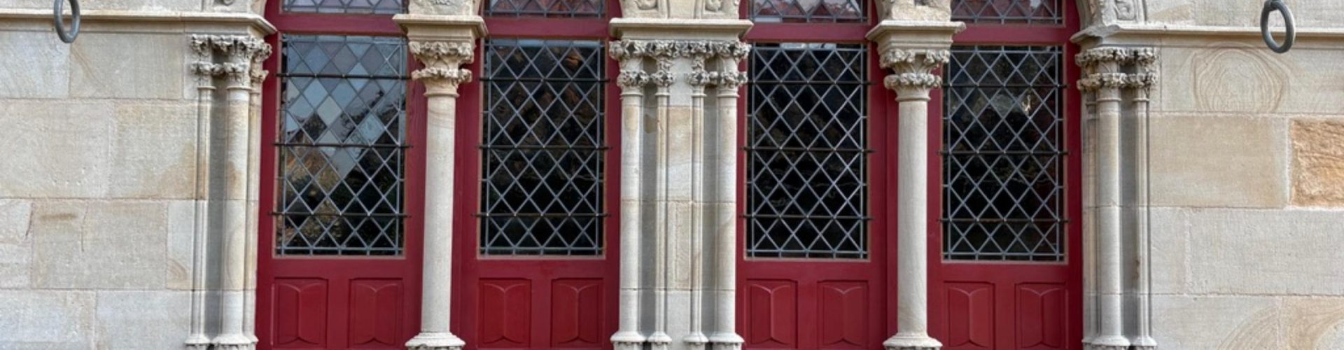 Le Grand Ecuyer fenetres ogives